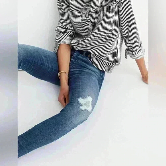 Madewell 9” High Rise Skinny Jeans - Picture 2 of 10